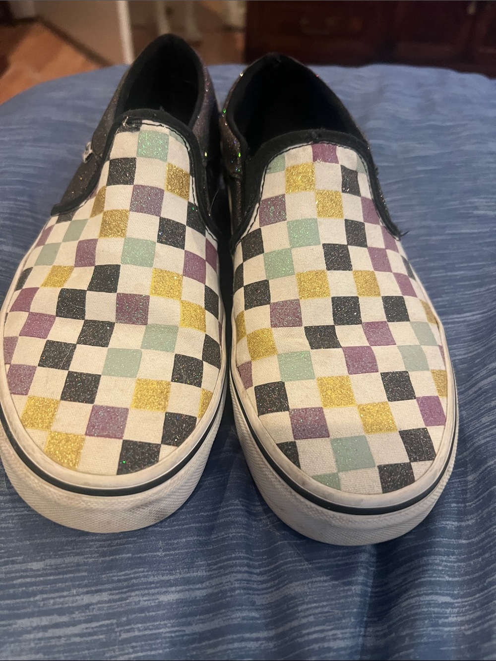Women’s Slip-On Checkerboard Glitter Sneakers - Black, Gold, Purple, Green - Picture 2 of 4